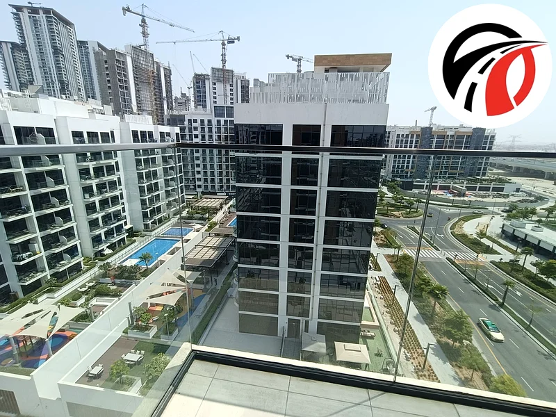 شقة فاخرة مفروشة بالكامل بغرفة نوم واحدة مع إطلالة على المسبح والبلاوارد63802986806659113