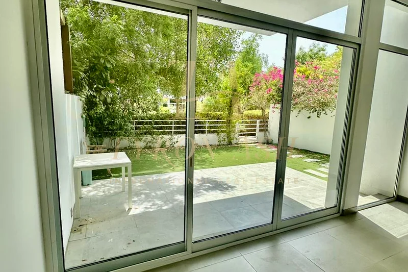 GARDEN ACCESS | +MAID | APPLIANCES INCLUDED | 3MIN TO TRUMP GC63731180152321114