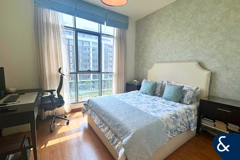 3 Bed | Largest Layout in Tower | Park Views63754222149762114