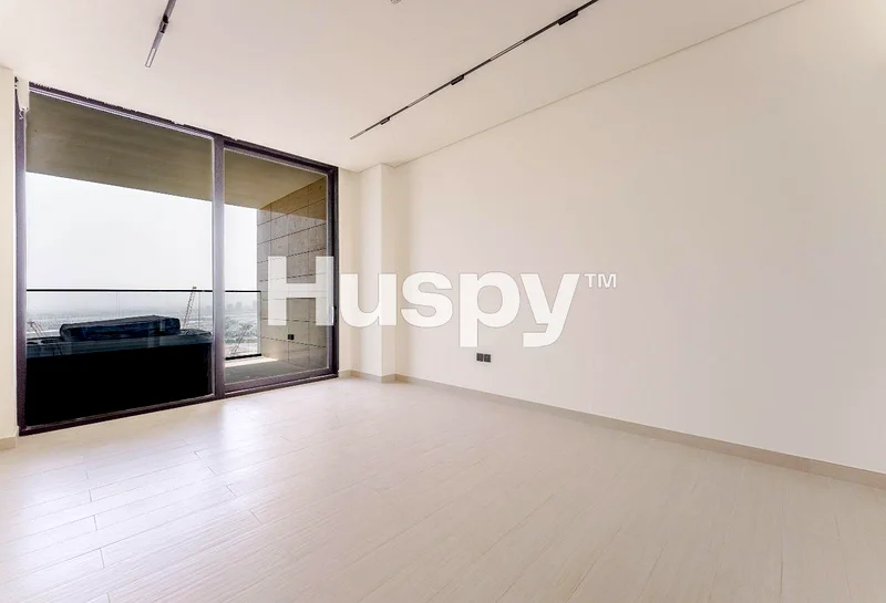 Canal Facing | Unfurnished | Vacant63793904366339113