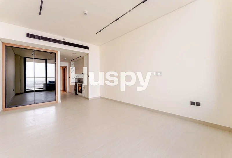 Canal Facing | Unfurnished | Vacant63793904366339112