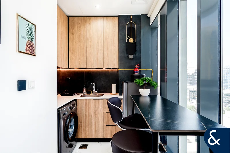 Luxury Studio | Modern | Prime Location63798926901505113