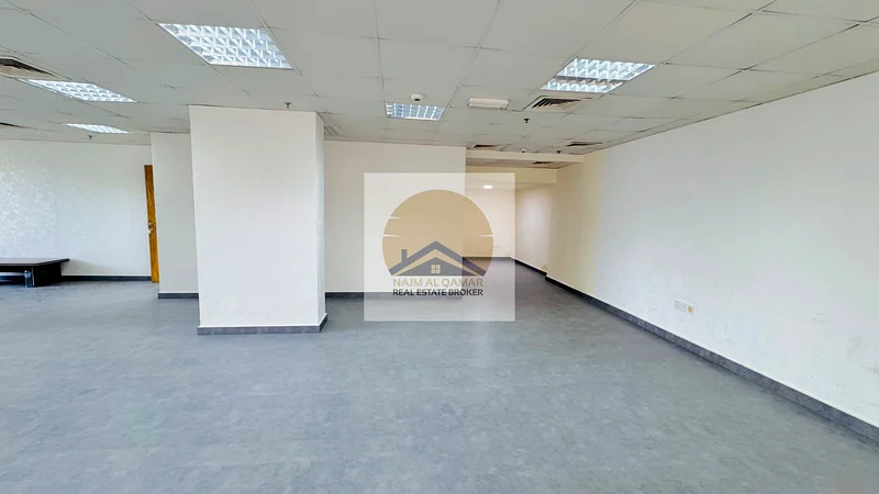 NEAR TO EMIRATES METRO AC FREE OFFICE 990SQFT SHIKH ZAYED ROAD 150K IN 4 CHEQUES63614935017729112