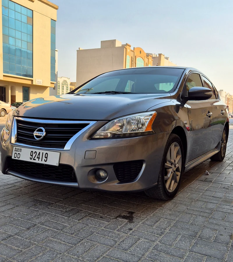 Nissan Sentra SR 2015, Top End Model, Urgent Sale (Moving to India)63612797665025112