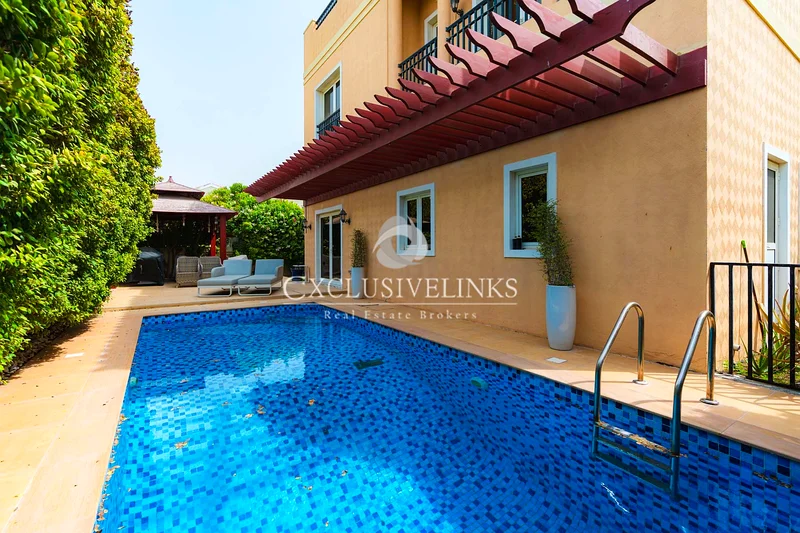 Mazaya A2 | Private pool | Available October63727565445891111
