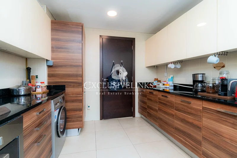 Marina Views | Furnished | Prime Location63774130805123114