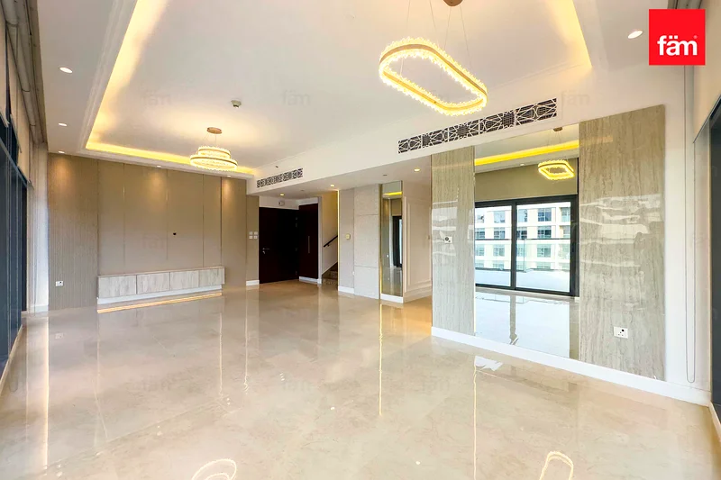 Vacant Duplex | Fully Renovated | Park & Pool View63754222132483114