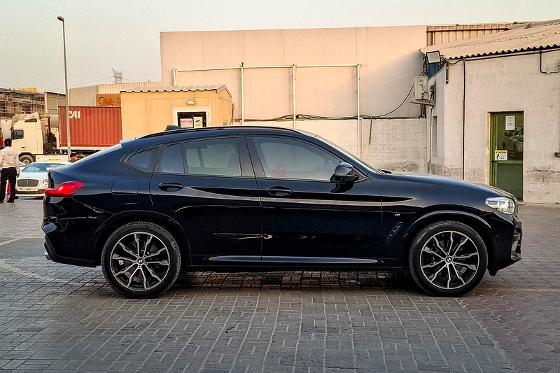 2401 درهم إماراتي/شهر | 2020 بي إم دبليو X4 xDrive 30i | مواصفات الخليج | المرجع 36435863612092801026113