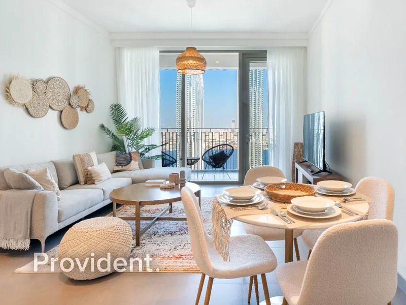 Premium Furnished | Vacant in October | Creek Gate63760618304129110