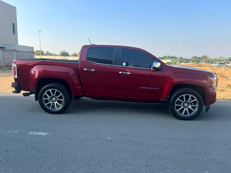 GMC Canyon Denali63612057658242111
