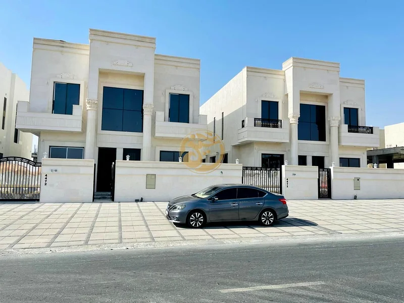 فيلا كلاسيكية فاخرة للبيع في منطقة الهيلو - عجمان، متضمنة رسوم التسجيل وملكية وربط الكهرباء والمياه63911300553602111