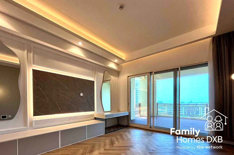Fully Upgraded | Unfurnished | Vacant63752567896579114