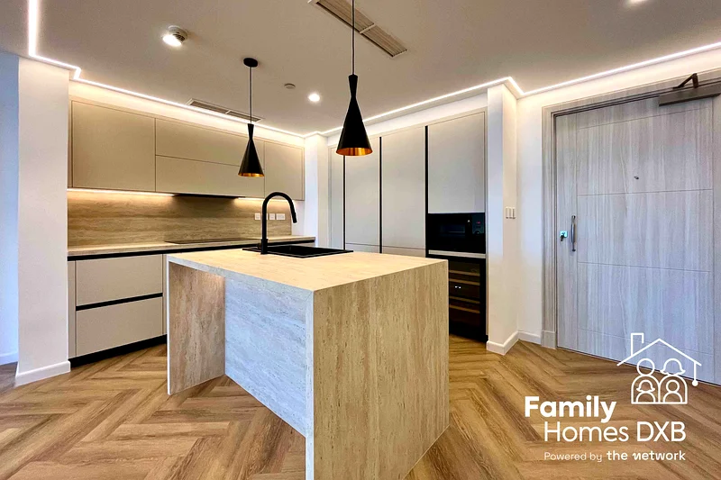 Fully Upgraded | Unfurnished | Vacant63752567896579111