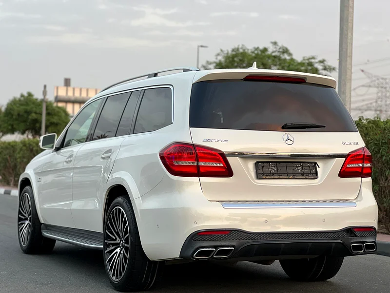 مرسيدس بنز GLS 63 خليجي كيلو متر 216000 Mercedes-Benz GLS 63 Gulf, 216,000 km63613462833793111