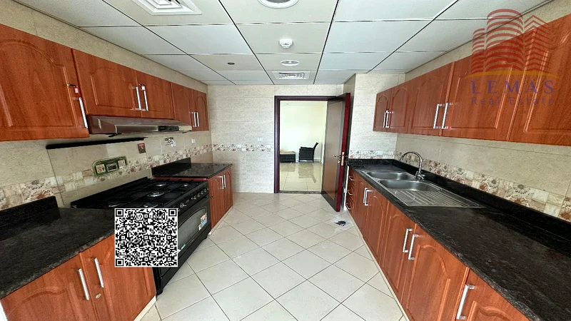 2bhk For sale cash, closed kitchen, sea view63871086813827111
