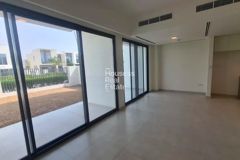 جديد بالكامل | شاغر | غير مفروش63732482392963110