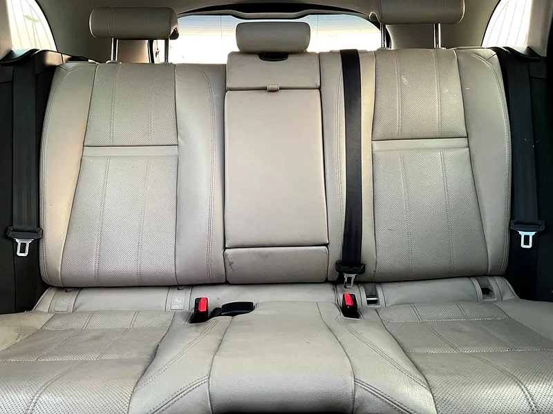 LAND ROVER  VELAR 2018 GCC KM 11700063613132823298113