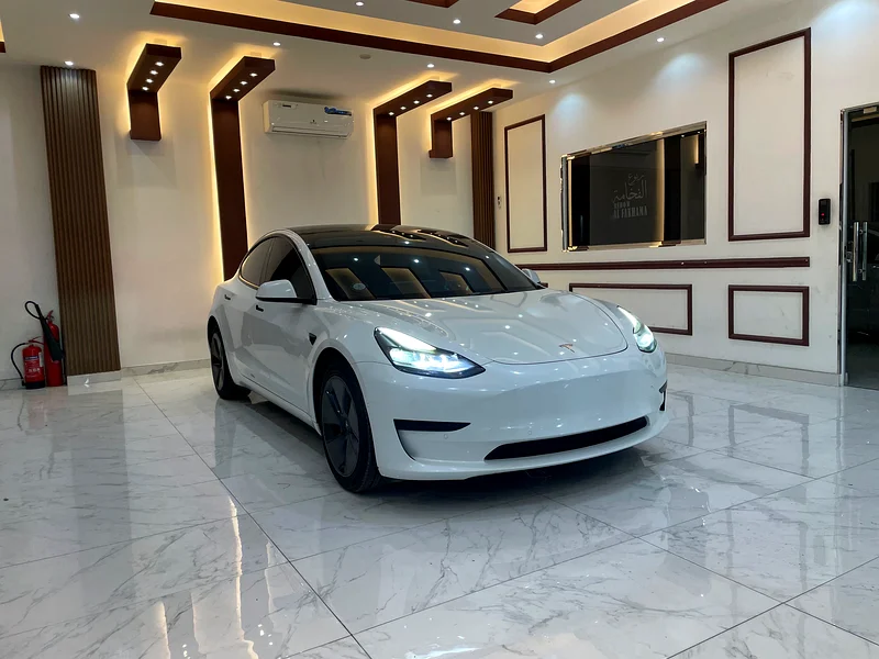 Tesla model 3 - 2022 GCC63612058946817111