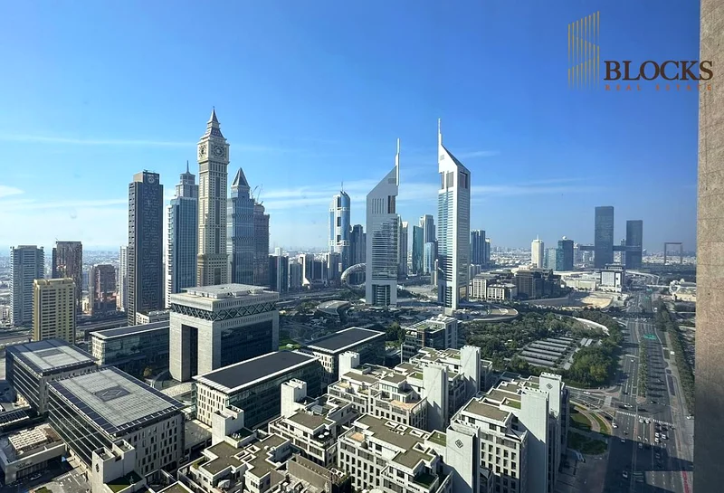 منظر ديفك | شقق للبيع في الطوابق العليا مع حديقة سكاي63925037555330110