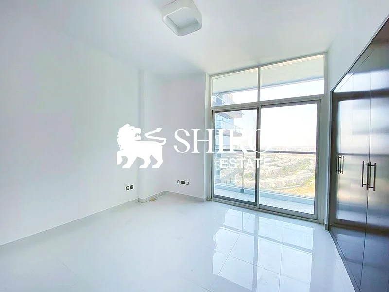 مطبخ مغلق! منطقة معيشة واسعة |63978598042114111