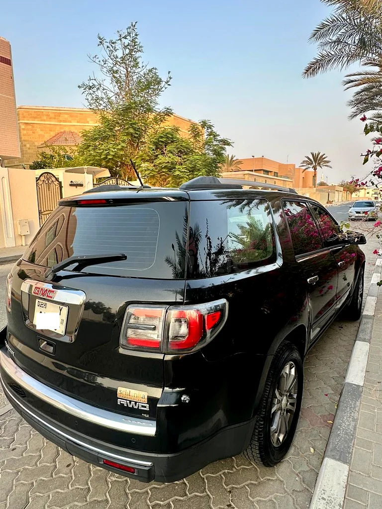 GMC Acadia 2013 model | GCC in excellent condition  ready for registration63612057889922112