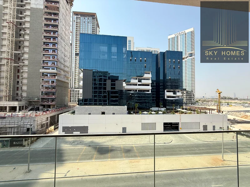 تشطيب فاخر شقة مفروشة جزئيًا من نوع 2Bhk متاحة فقط بسعر 95 ألف مع جميع وسائل الراحة ....63802112689282114