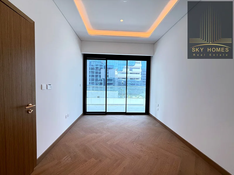 تشطيب فاخر شقة مفروشة جزئيًا من نوع 2Bhk متاحة فقط بسعر 95 ألف مع جميع وسائل الراحة ....63802112689282112