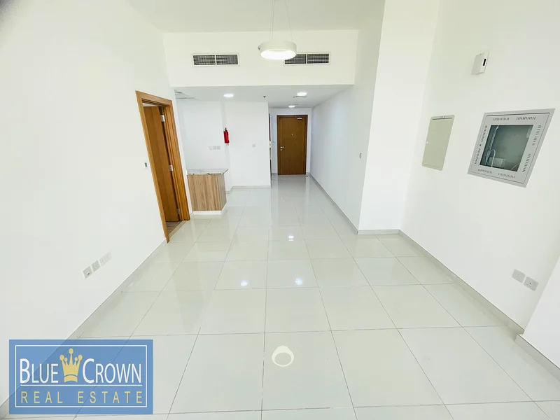 Chiller Free | Modren Layout | 1BR With Open View63764886480899112