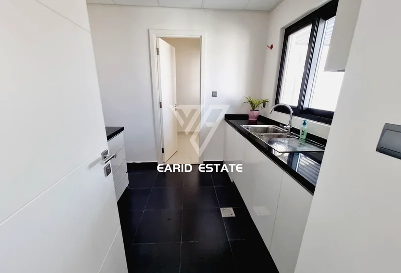 Excellent Condition | 3+ Maid| Huge Living Room64002526831747111