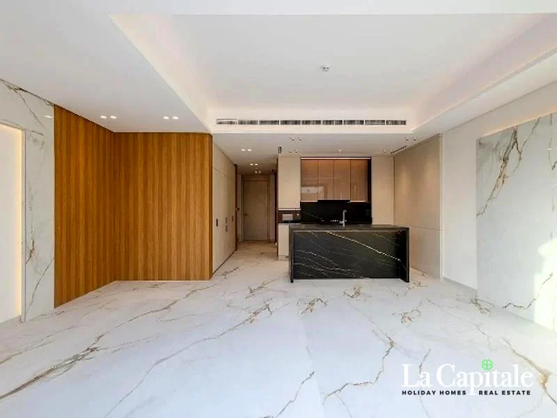 Elie Saab | Fully Vastu Compliant | Single Row63927001451777110