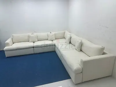 Selling pan Emirates modular sofa