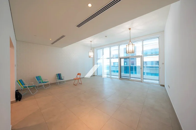 Stunning Views | Huge Size | Motivated Seller64037542857730110