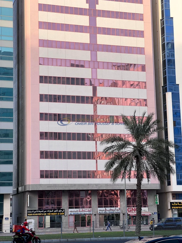 شقة مكونة من غرفتين نوم للإيجار في طريق المروور مقابل سوق جراند الإمارات || مباشرة من المالك63612100514433111