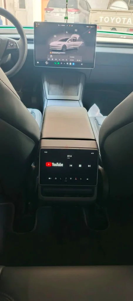 Tesla Model 3,  2024 Standard63612059142402114