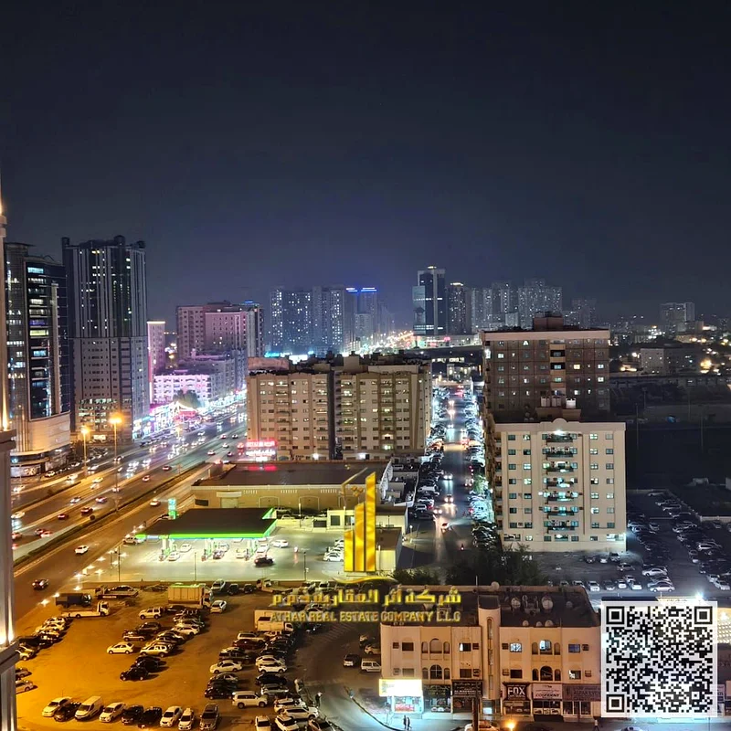 شقة فاخرة مكونة من غرفتين نوم للإيجار الشهري في عجمان - الرشيديّة - أبراج الخليج ✔️ جميع الفواتير مشمولة مع صالة رياضية وبركة سباحة ومواقف سيارات63838584388611111