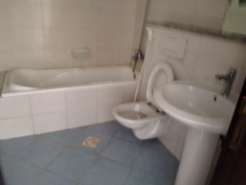 STUDIO FAMILY BUILDING DUBAI BORDER NEAR RTA F24 NEW OFFER63707133642882113