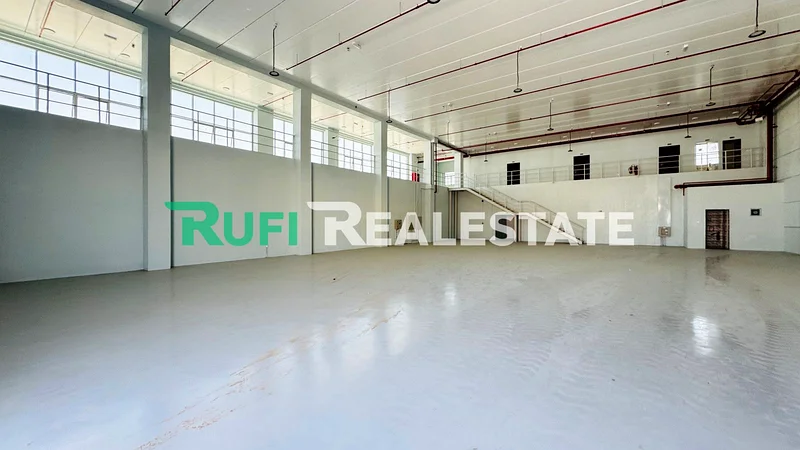 88 KW 110KVA // Brand New 3,687 SQFT Warehouse With Show Room for Rent In EMIRATES MODERN INDUSTRIAL AREA63623152237186113