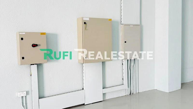 88 KW 110KVA // Brand New 3,687 SQFT Warehouse With Show Room for Rent In EMIRATES MODERN INDUSTRIAL AREA63623152237186111