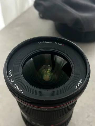 Canon lens 16-35 mm Il 2.8 EF