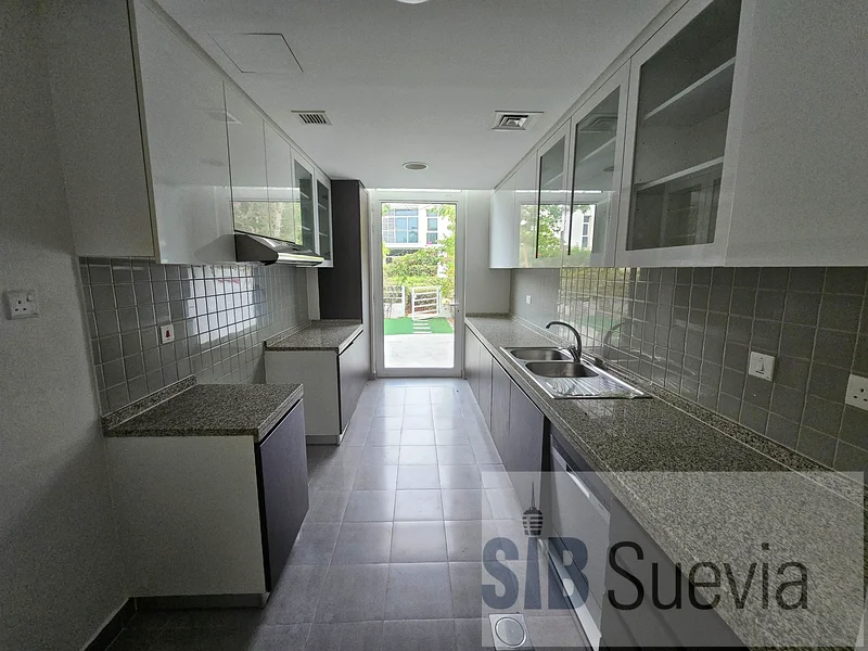 Vacant |  Type A  |  Ready to Move In63731180098561111