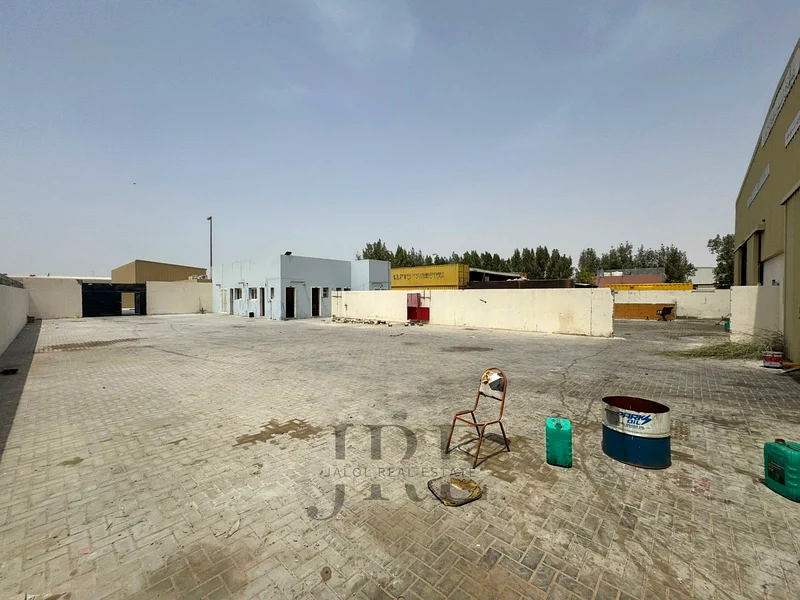 Warehouse for Rent in Al Sajaa, Sharjah63622638774017113