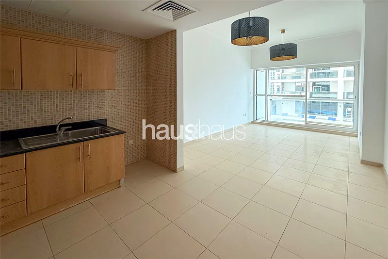 Unfurnished | Vacant | Flexible cheques63789919496450110