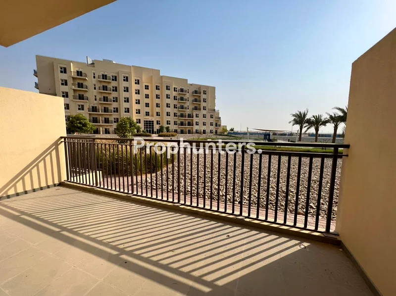 مع تيراس| مع أجهزة مطبخ| جاهز للانتقال63728264741507111