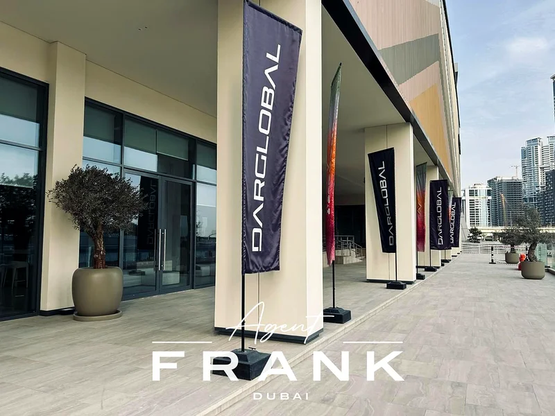 Canal-Facing | retail unit | High Footfall63826084558466112
