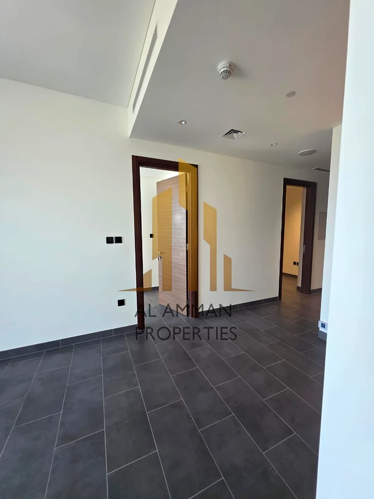 غرفة نوم واحدة بالإضافة إلى غرفة دراسة | جديدة بالكامل | جاهزة للانتقال63759159784705112