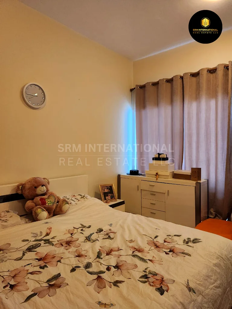 مؤثث مع شرفة وإطلالة على ملعب الغولف وجاهز للانتقال63734443410691114
