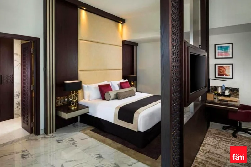 Serviced Apartment | High ROI | Prime Location64037405742849110
