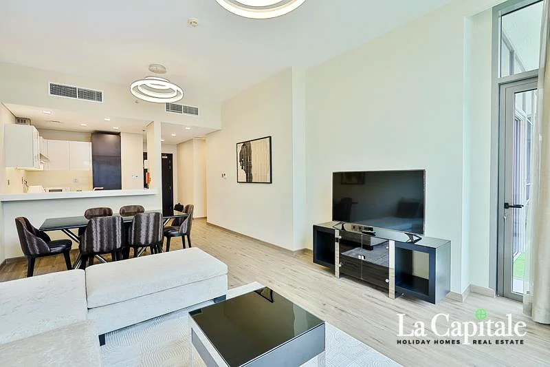 Golf and Pool View | 2 Bed + Maid | Newly Upgraded63738983867266112