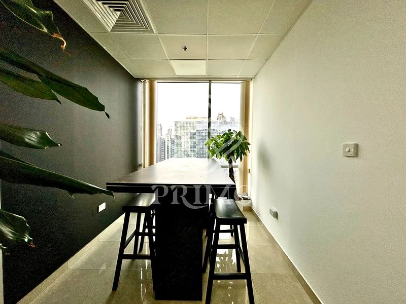 FURNISHED | 4 PARKING | NO TRAFFIC63826577911426111