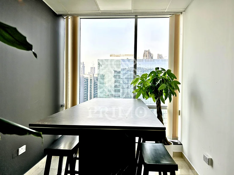 FURNISHED | 4 PARKING | NO TRAFFIC63826577911426112